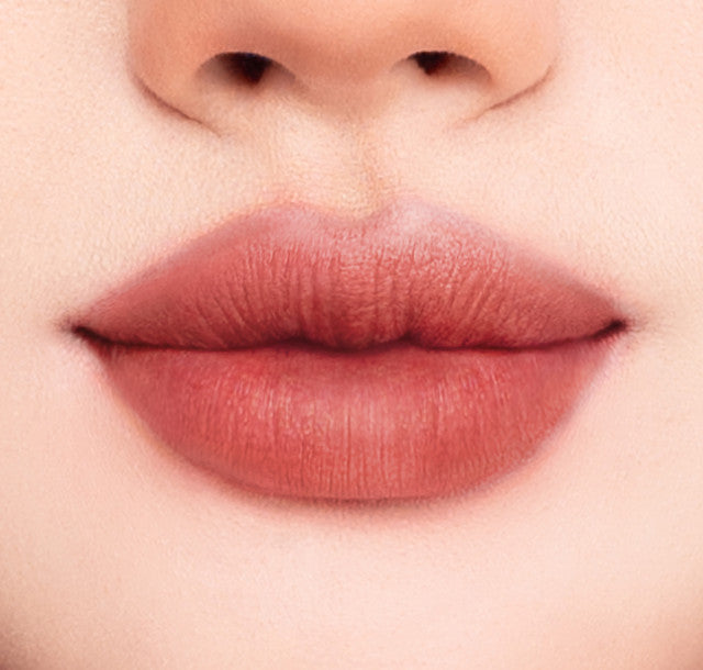 Somethinc Checkmatte Transferproof Lipstick - Soleyn