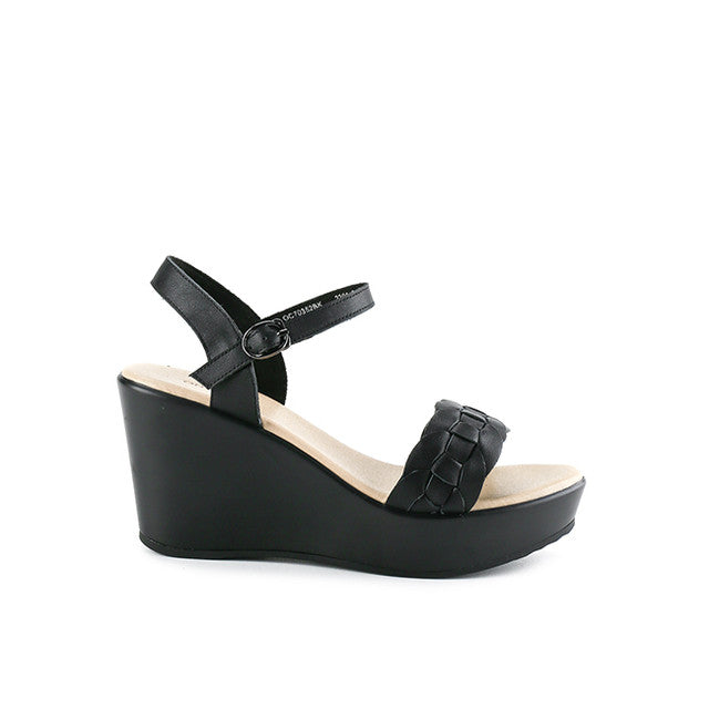 Obermain Footwear  Wanita Netty Helen In Black