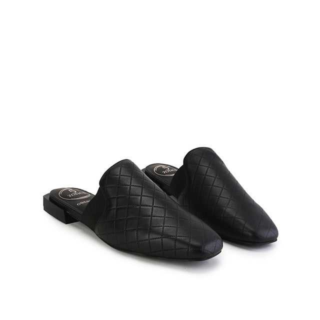 Jorie Gabrina In Black