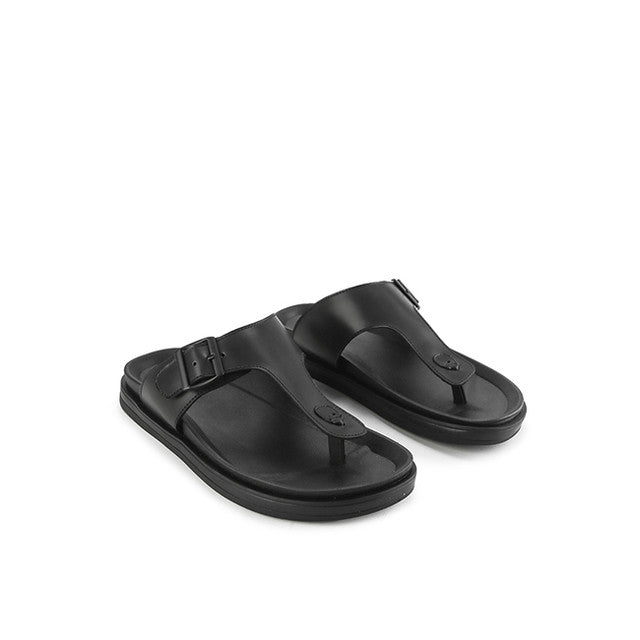 Eagan Garnett In Black