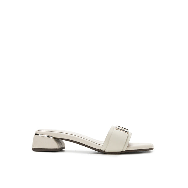 Hush Puppies Sandal Wanita Slide Anya Mars In Off White