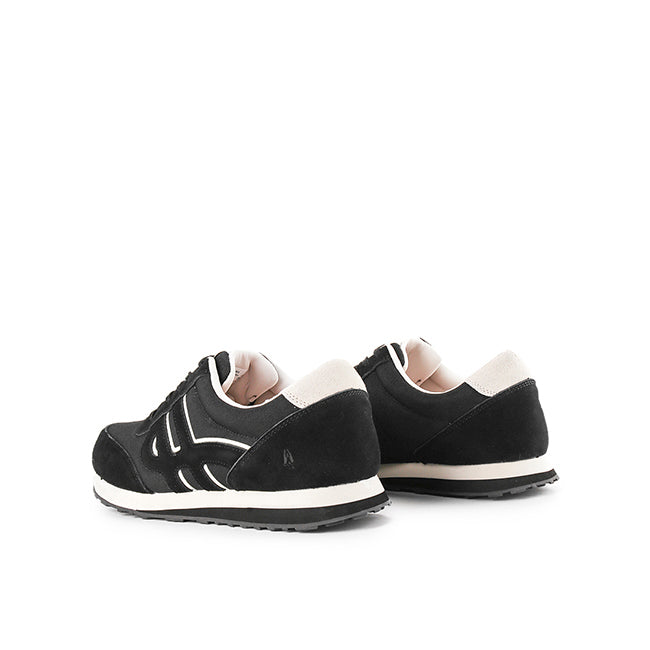 Hush Puppies Sepatu Pria Sneakers Seventy Eight In Black