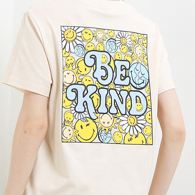 Hush Puppies Women Be Kind X Smileyworld Tee In Cream