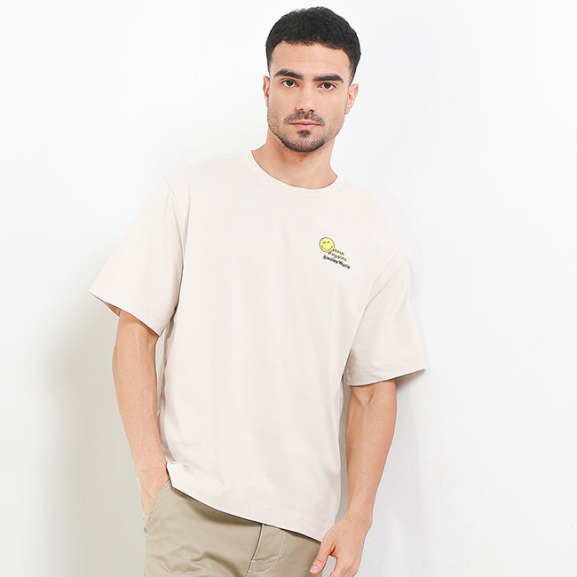 Hush Puppies Men Tops Bassethound X Smileyworld Tee In Beige