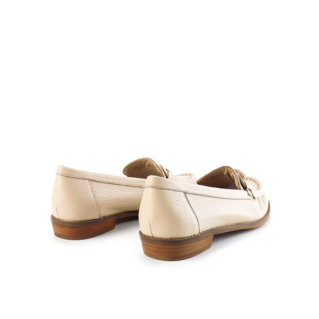 Obermain Sepatu Loafer Wanita Glora Helen In Cream