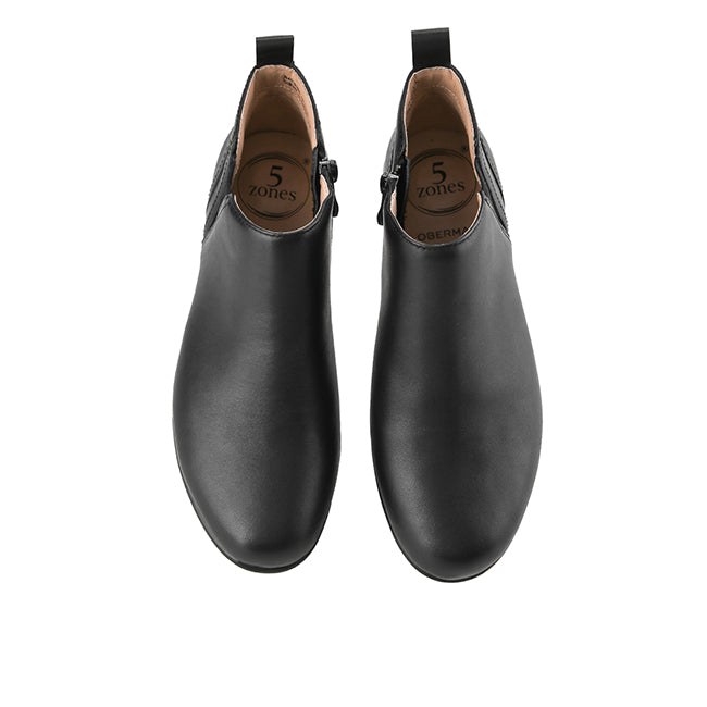 Garcia Henny In Black