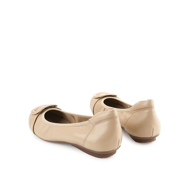 Gracie Rocca In Almond