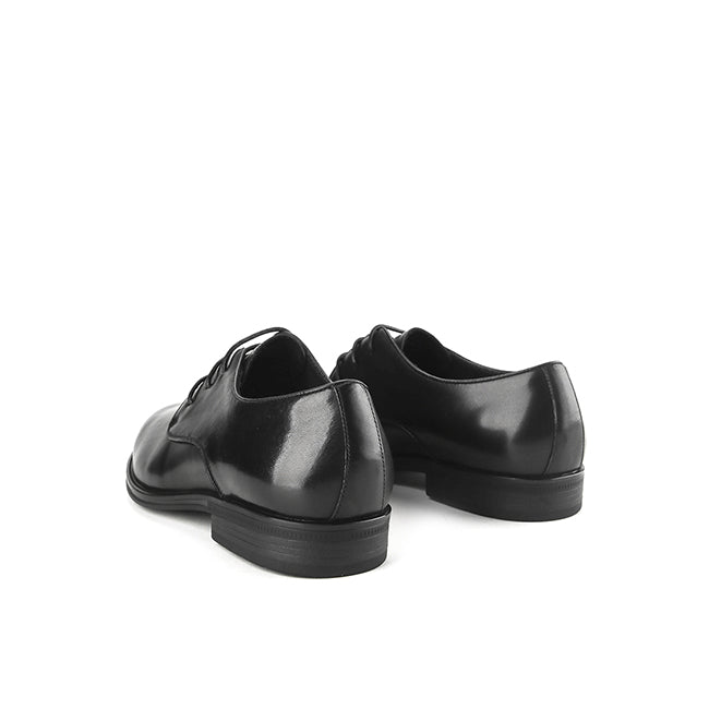 Boris Dannie In Black