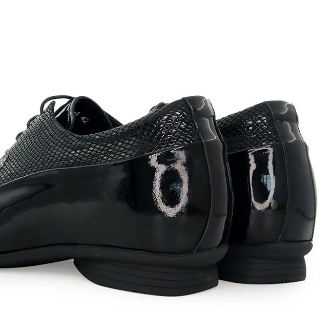 Playboy Sepatu Formal Pria Pippen ( Laces ) In Black