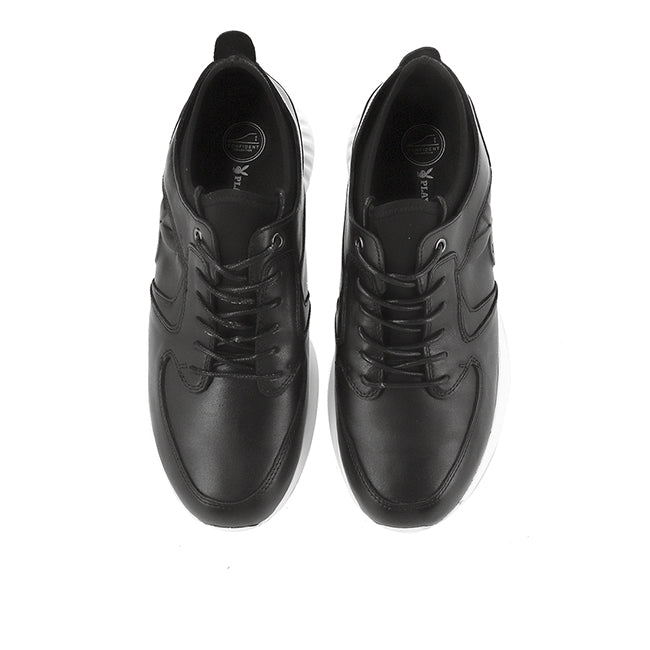 Playboy Sepatu Actives Pria Darrens In Black