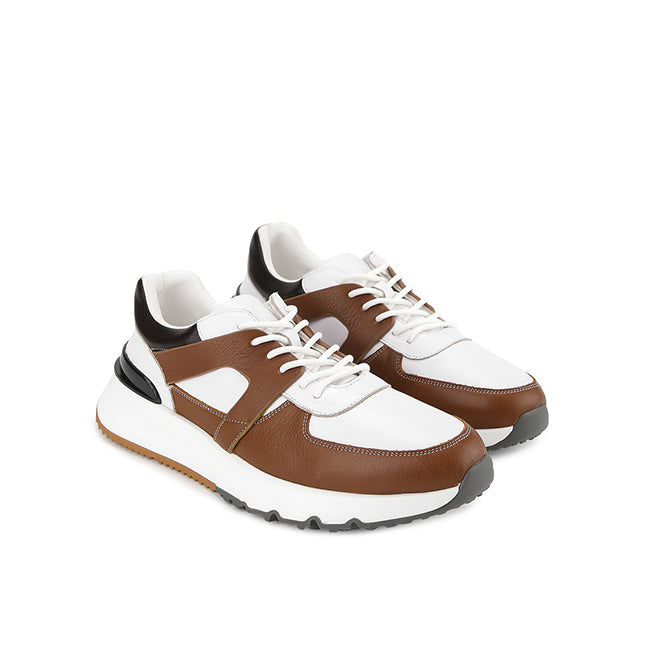 Walter Laces Up In White
