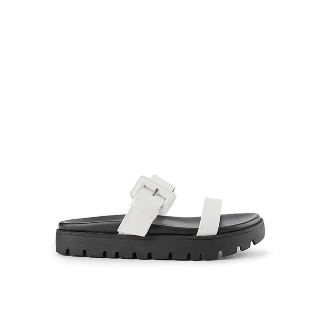 Sophia In White 40