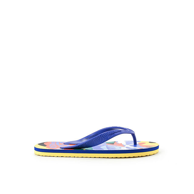 Ludo Liunic In Navy