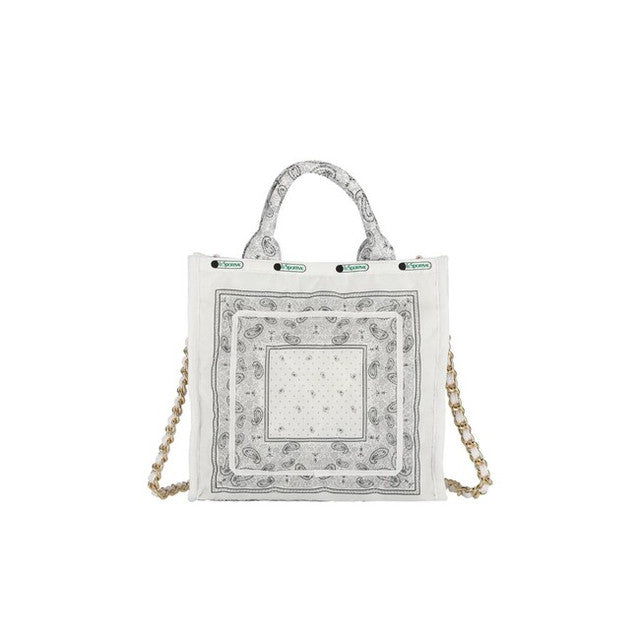 Sm Chain Quilt Tote In Bandana White