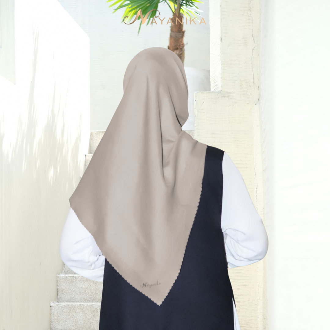 Nayanika Hijab / Jilbab / Kerudung Premium Voal Polos Lasercut