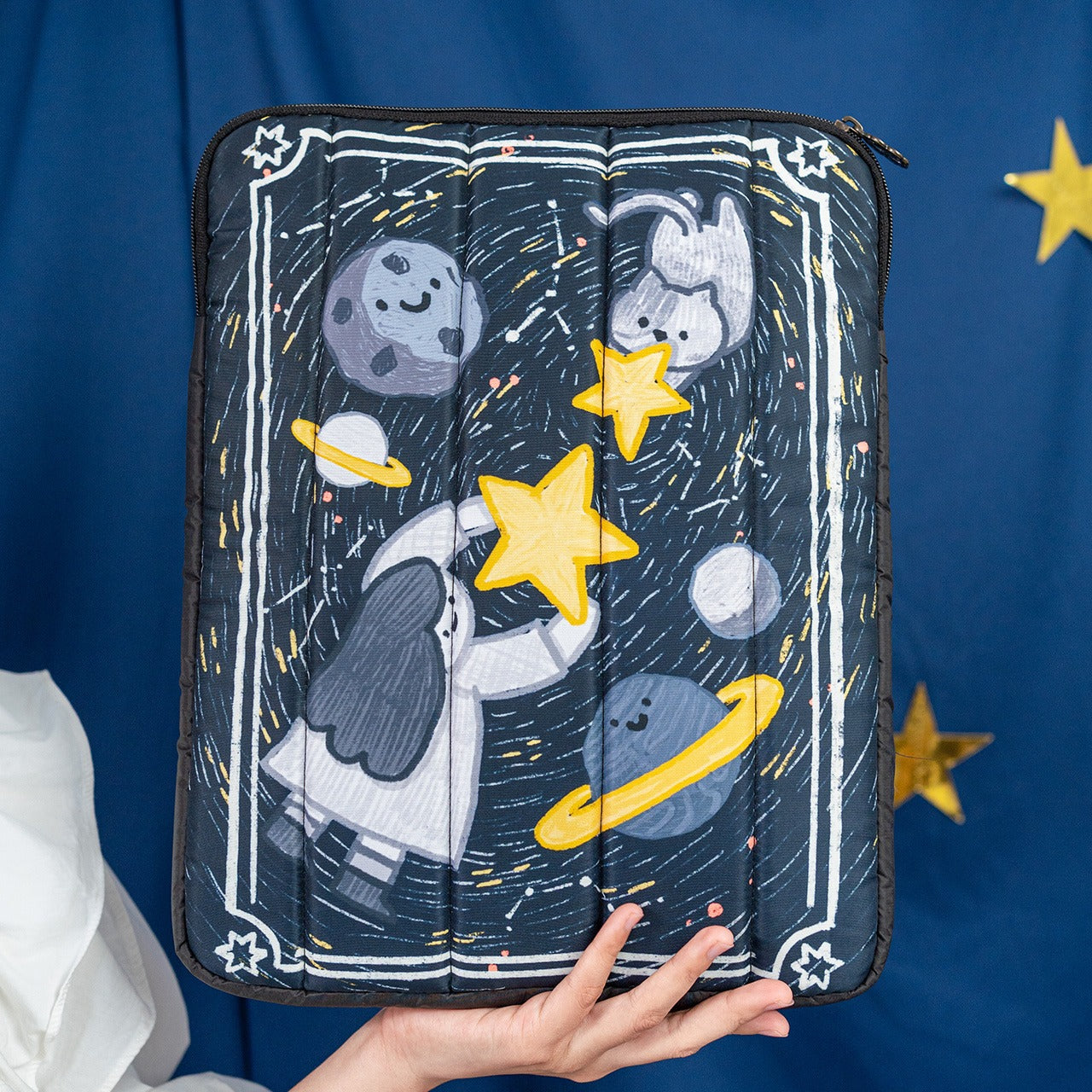 Sovlo Pluffy Laptop Sleeve - Case Laptop Kerja - Star_DJO