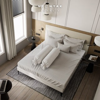 Sprei Nyenyak Premium Mini Stripes White