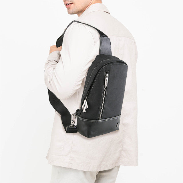 Hush Puppies Tas Pria Fenix Chest Bag In Black