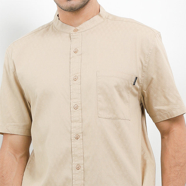 Hush Puppies Pakaian Pria Shirt Macadamia In Khaki