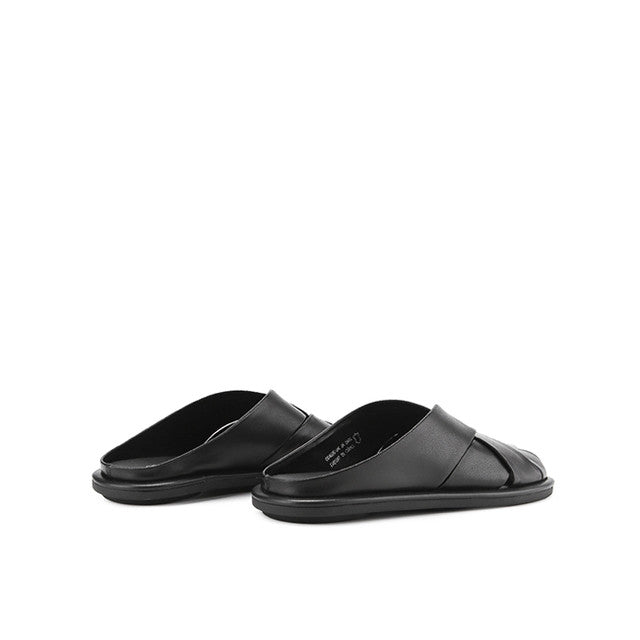 Neda Capri In Black