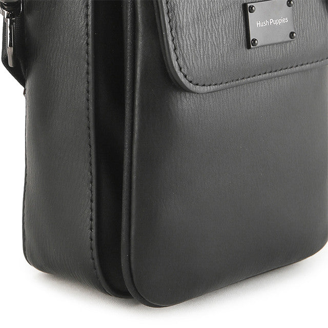 Hush Puppies Tas Pria Ivan Sling Bag In Black