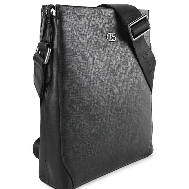 Waco Sling Bag In Black