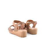 Niccola Genni In Brown