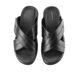 Felim Kavon In Black