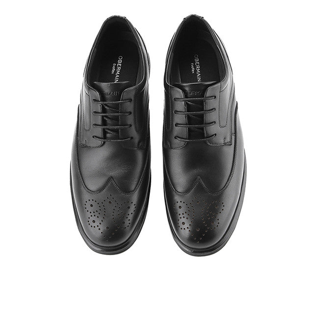 Brodey Ellgar In Black