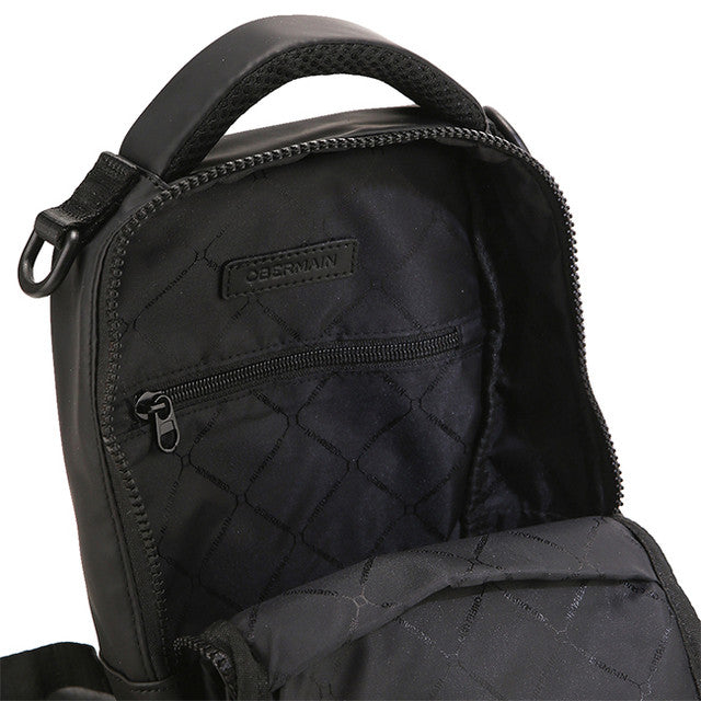 Obermain Tas Pria James 1 Chest Bag In Black