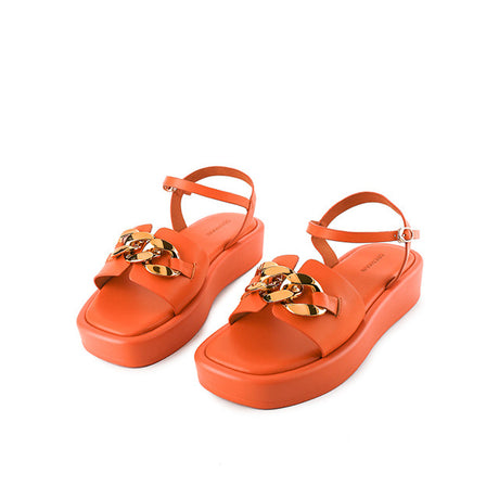 Nilsa Dani In Orange