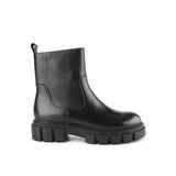 Ginney Irene In Black