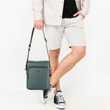Obermain Tas Pria Aiden Sling Bag - L In Green