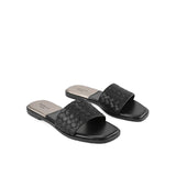 Narda Lisia In Black