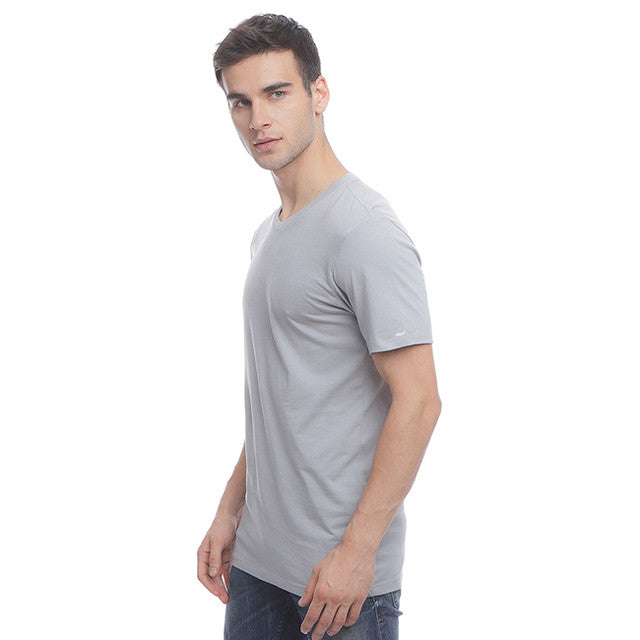 Hush Puppies Pakaian Neck Tee Pria  Classic V Neck Tee In Grey