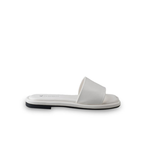 Playboy Sandals Wanita Slide Everly