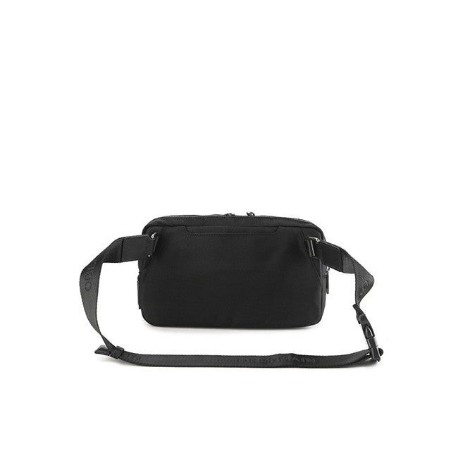 Akiro Waist Bag  In Black