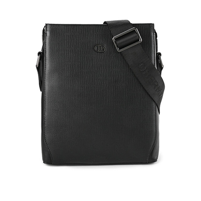 Waco Sling Bag In Black