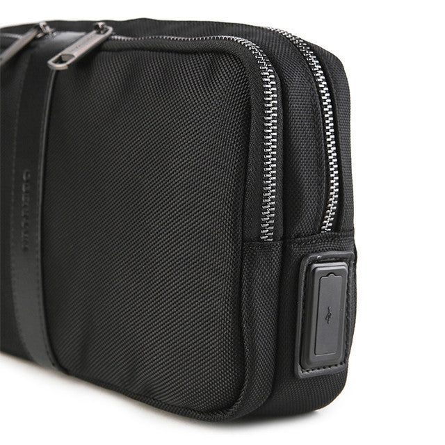 Akiro Waist Bag  In Black