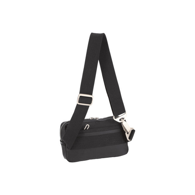 LeSportsac Tas Wanita Belt Bag Essential Rect Xbody In black