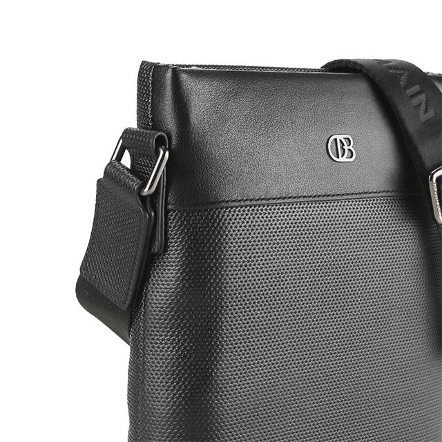 Alfie Sling Bag - L  In Black