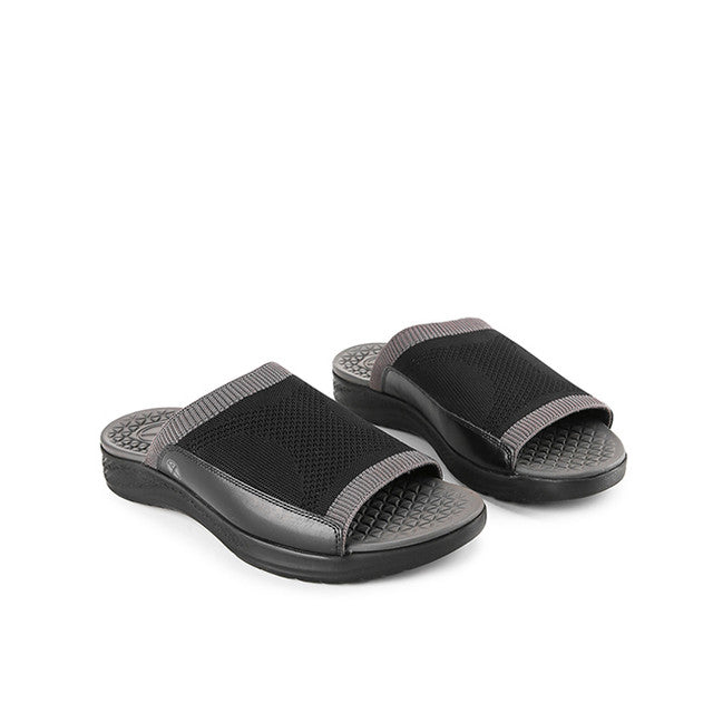 Hush Puppies Sandal Pria Activate Knit Slide In Black