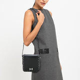 Leonie Sling M In Black