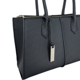 Lancey Shoulder L In Black