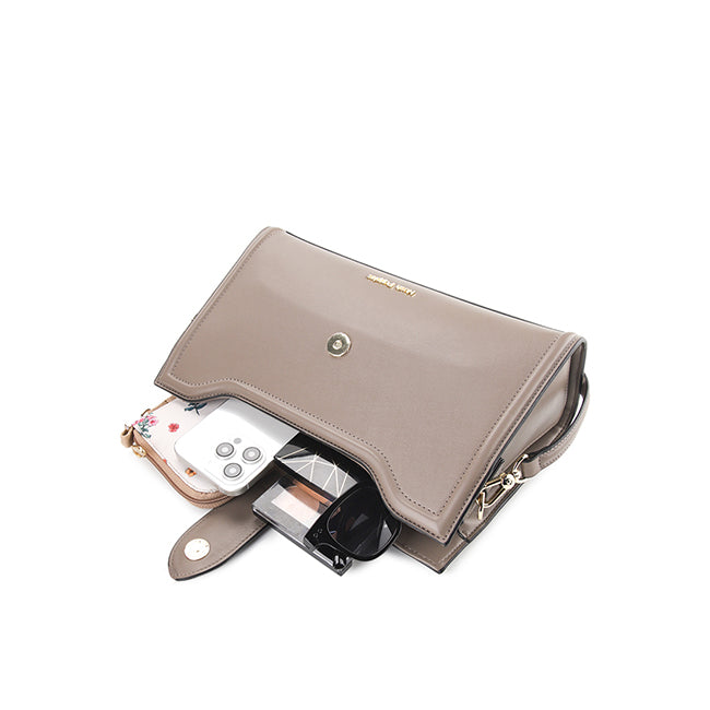 Evas Shoulder In Taupe