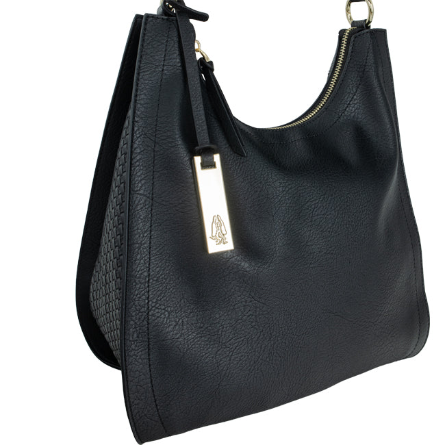 Issaya Hobo (S) In Black