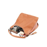Issaya Hobo (S) In Camel