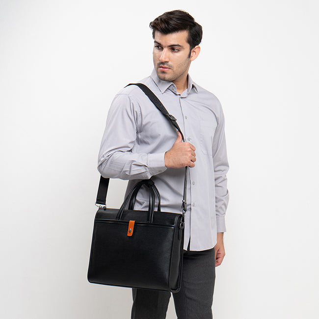 Hush Puppies Men Anthony Document Bag In Black