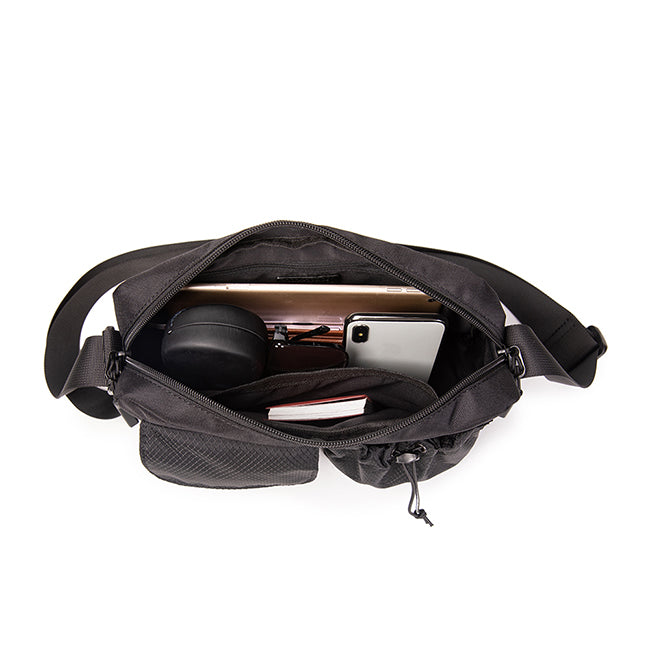 Hush Puppies Tas Pria Steven Messenger Bag In Black