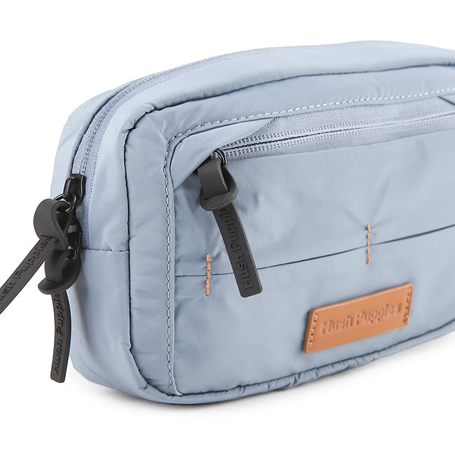 Xander Waist Bag In Light Blue